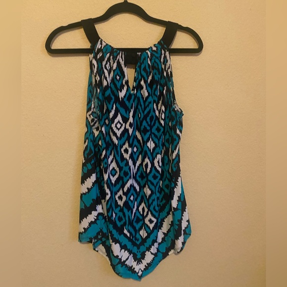 INC Keyhole Top - Picture 2 of 3